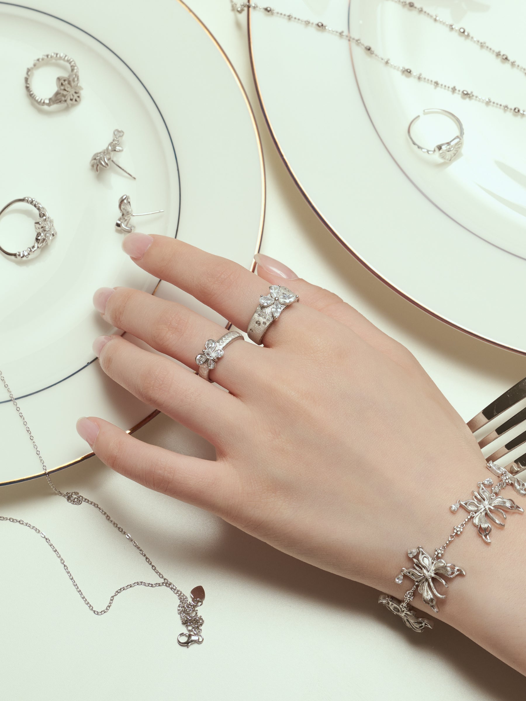 Sparkling Zircon Butterfly Ring