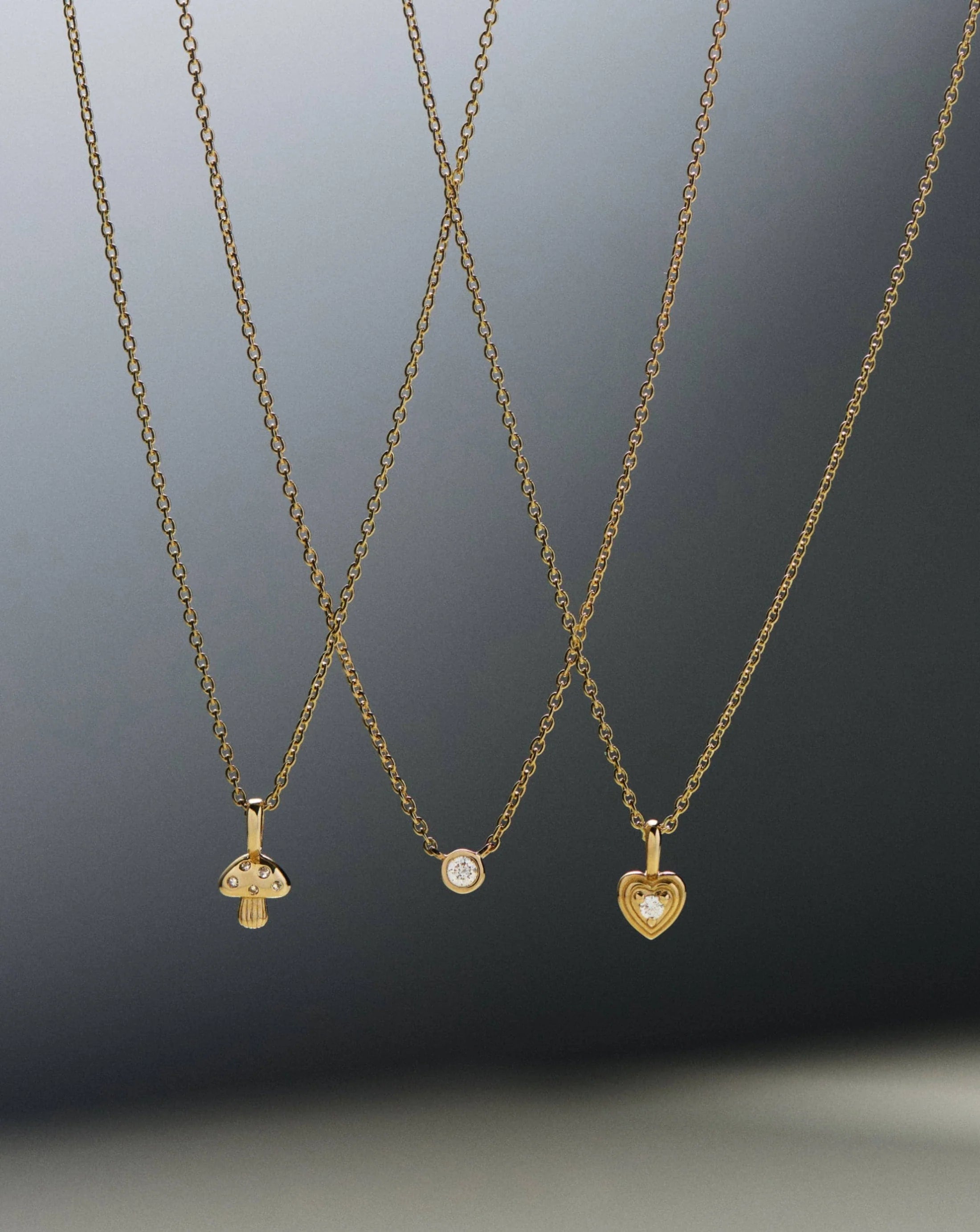 Platinum-Plated Silver Necklace with Zircon Inlay