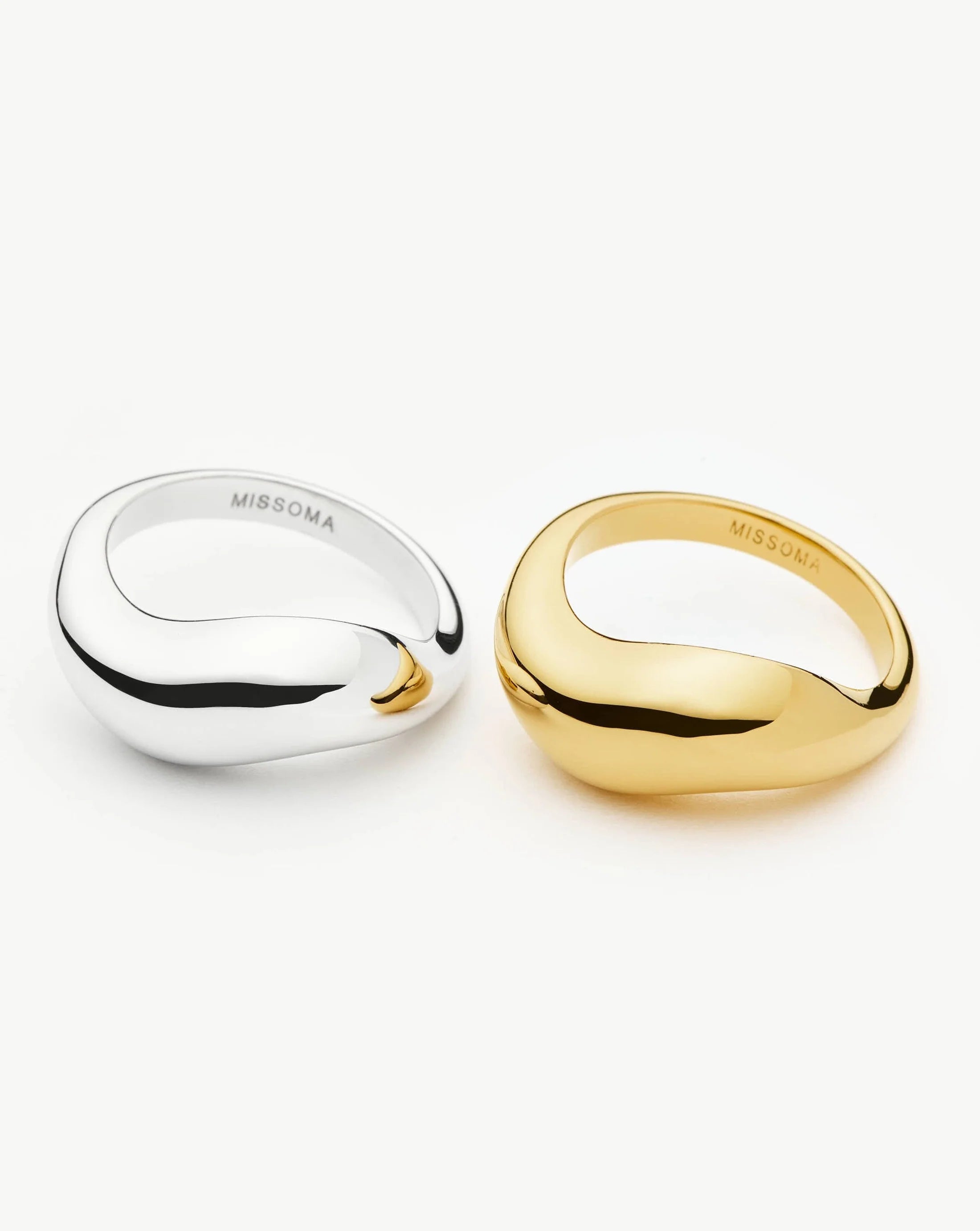Platinum-Plated Silver Ring with Zircon Inlay